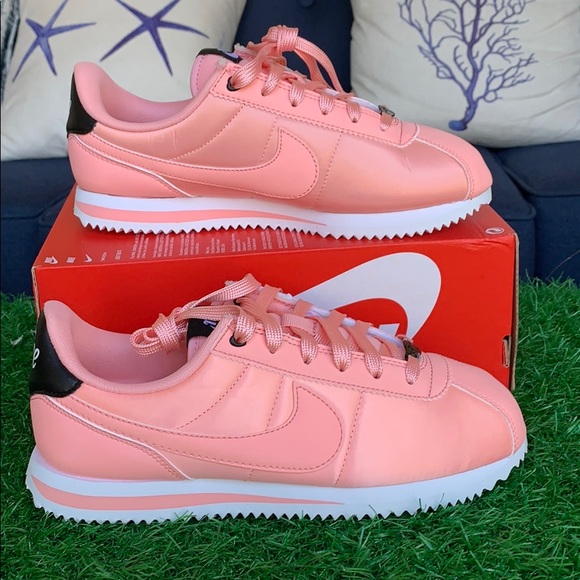NIKE CORTEZ BASIC TXT VDAY (GS) - Picture 5 of 16